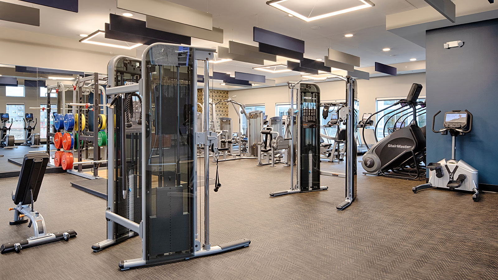 State of the art fitness center with cardio and weight machines